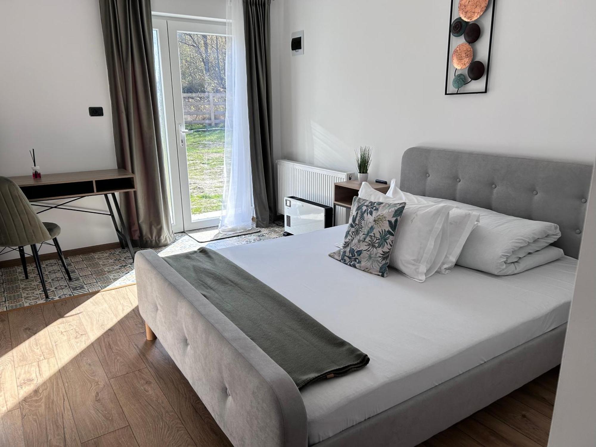 Casa Irinei Hotel Poiana Mărului Eksteriør billede